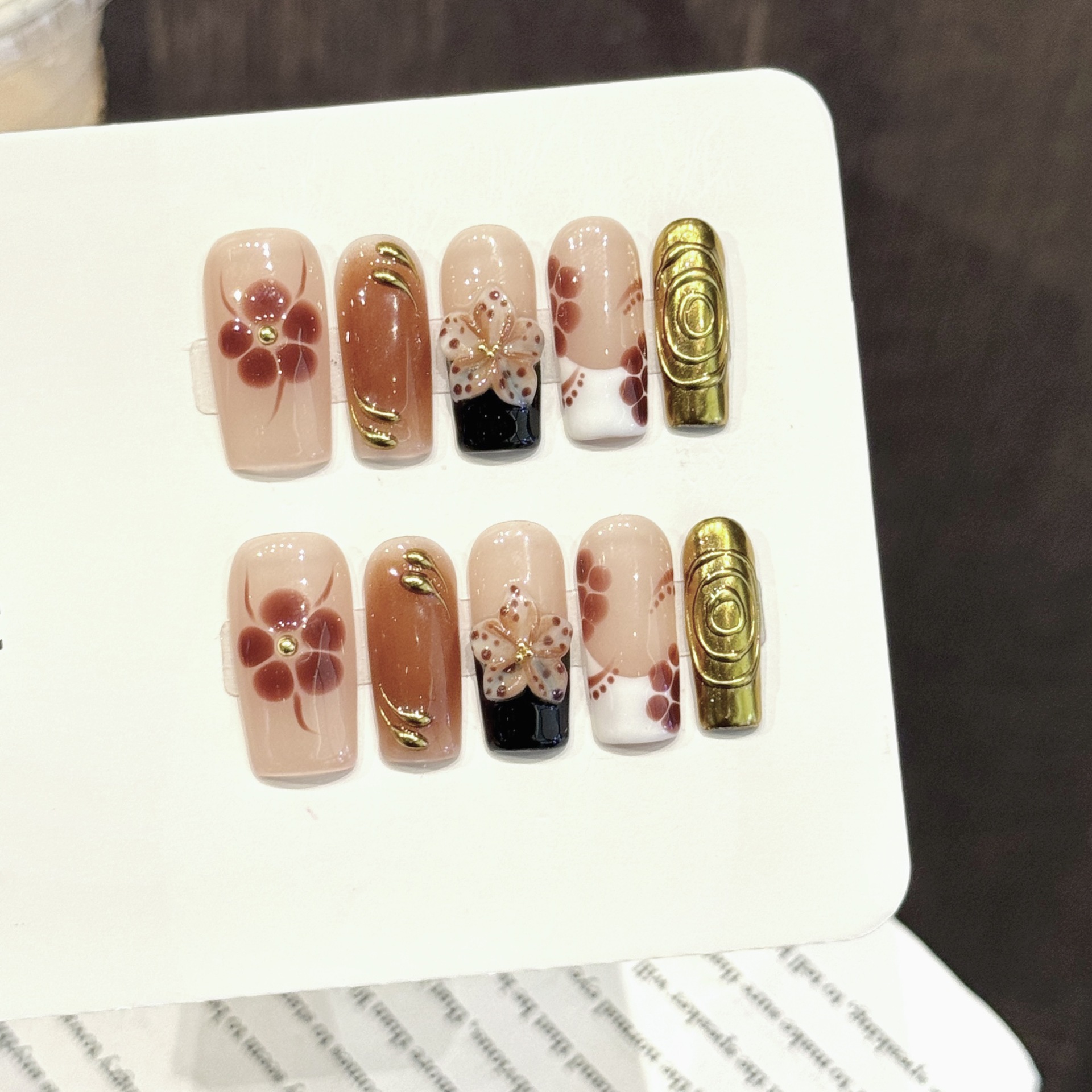 Resin Art Flowers - 10pcs Brown 3D Carving Flower Press