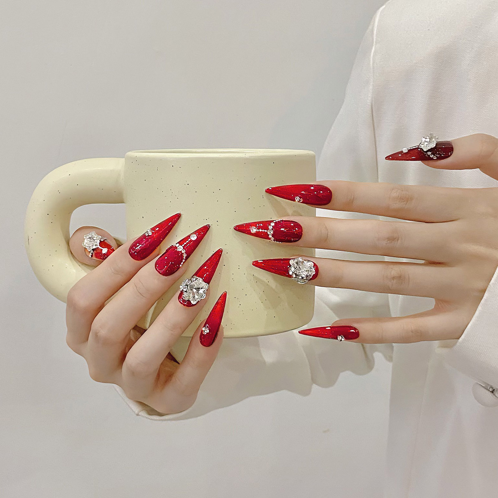 10pcs Handmade Red False Nails - Resin Art Flowers incelemesi ve fiyatı