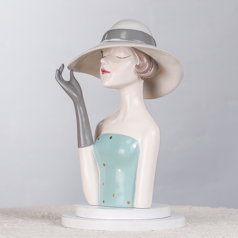 Instagram Style Girl Sculpture - Resin Art Instagram incelemesi ve fiyatı