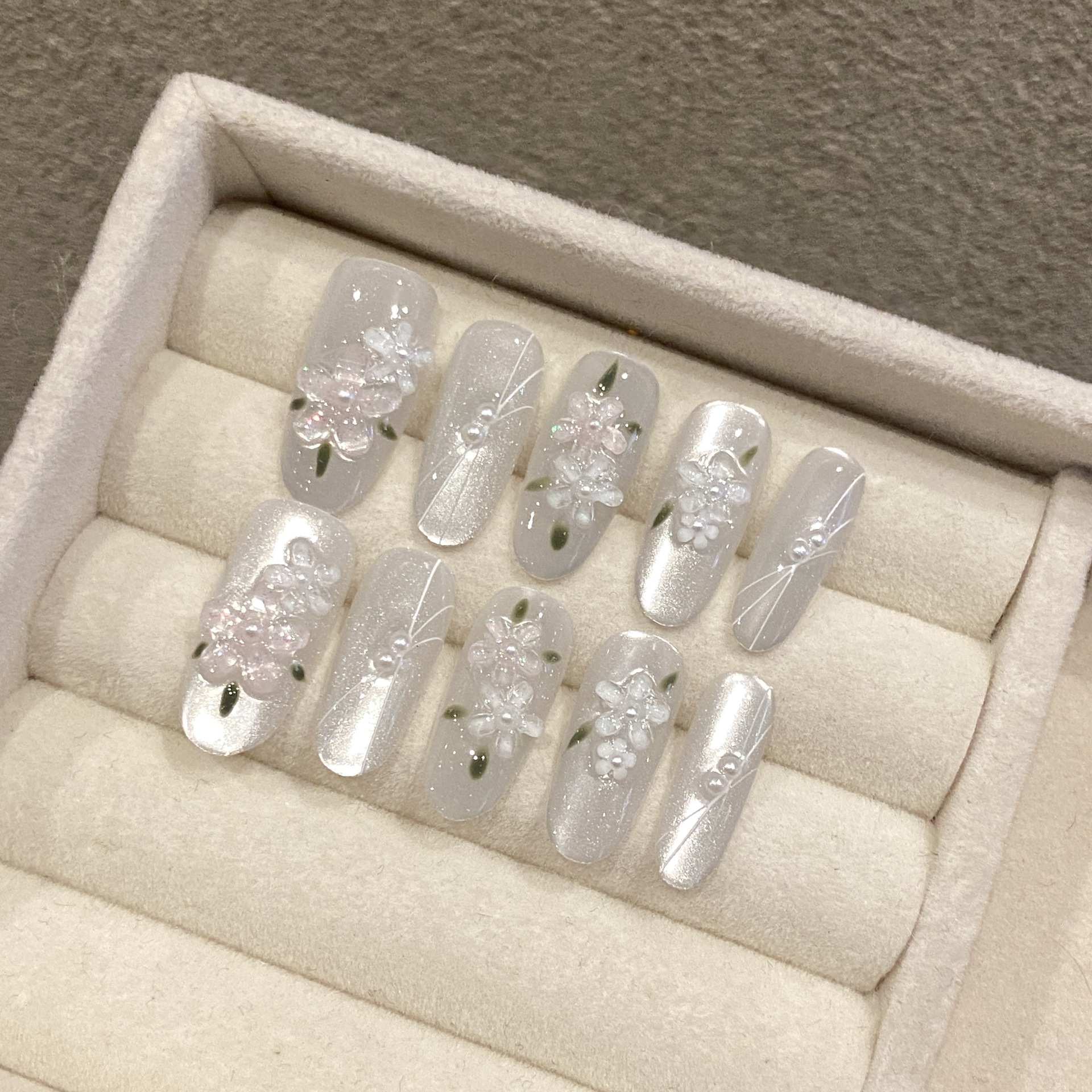 10pcs Glitter Sliver Press On  - Resin Art Flowers incelemesi ve fiyatı